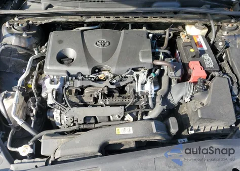 2018 Toyota Camry L z USA, uszkodzony, nr VIN 4T1B11HK4JU609261